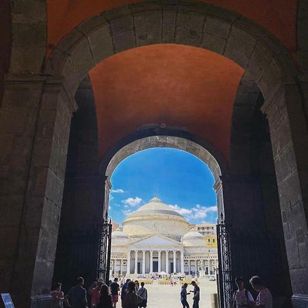 Civico Sedici Hotel Napoli Bagian luar foto